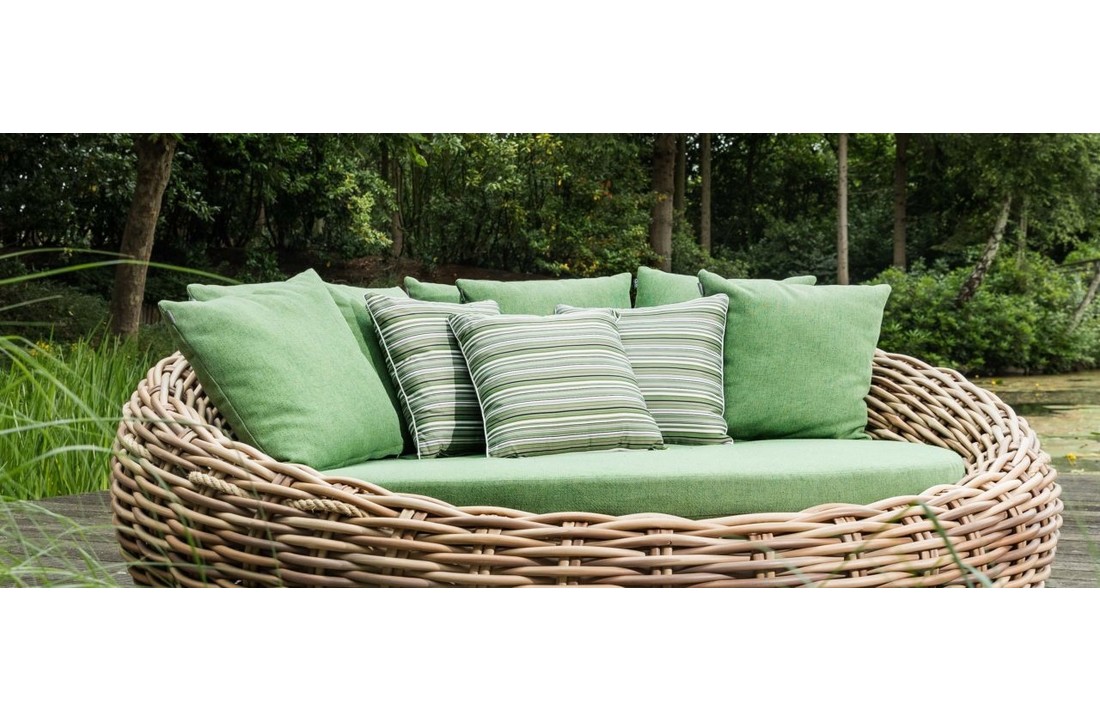 Apple Bee - Sierkussen - Forest breeze 45 x 45 cm met bies in Natural