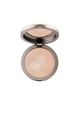 Delilah Pure Light Illuminating Powder