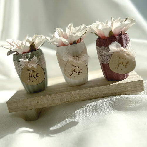 Juffencadeau met zijdebloem