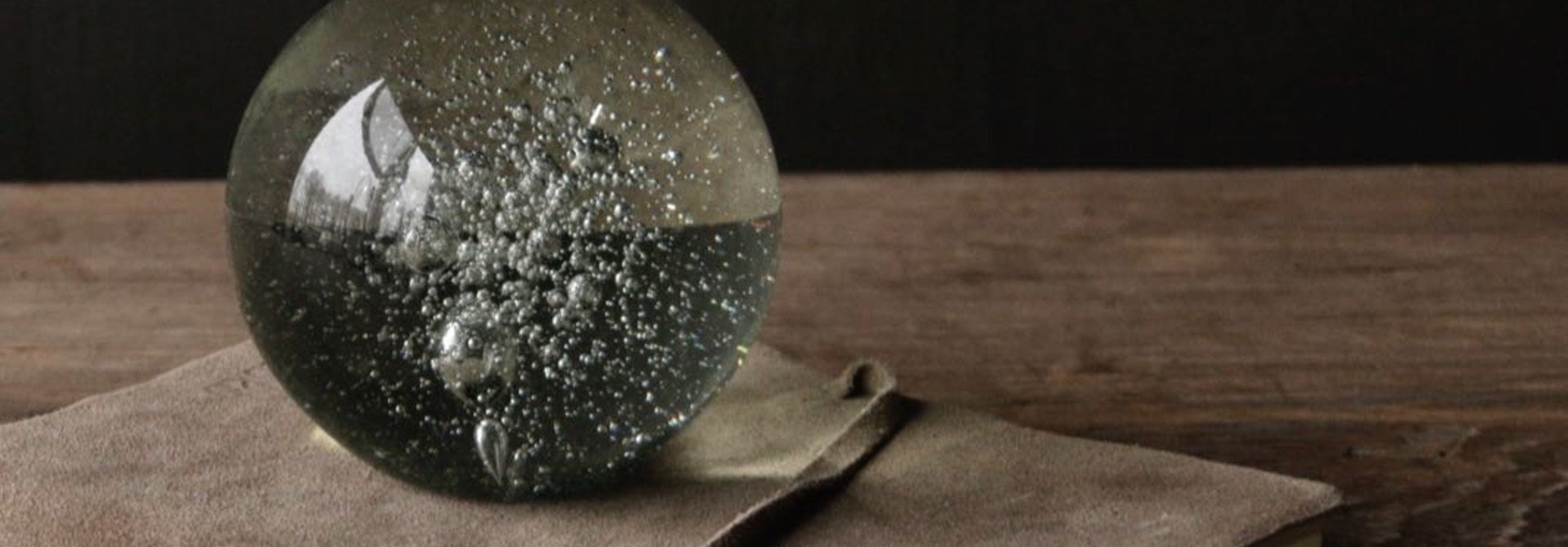 Glass paperweight ball