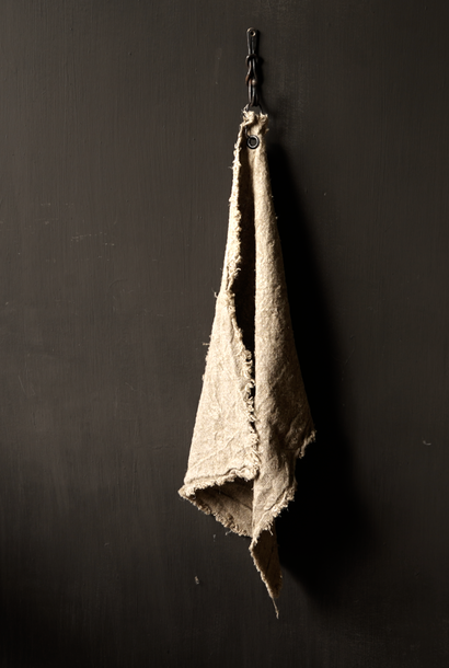 Tough Shabby Linen cloth with eyelet