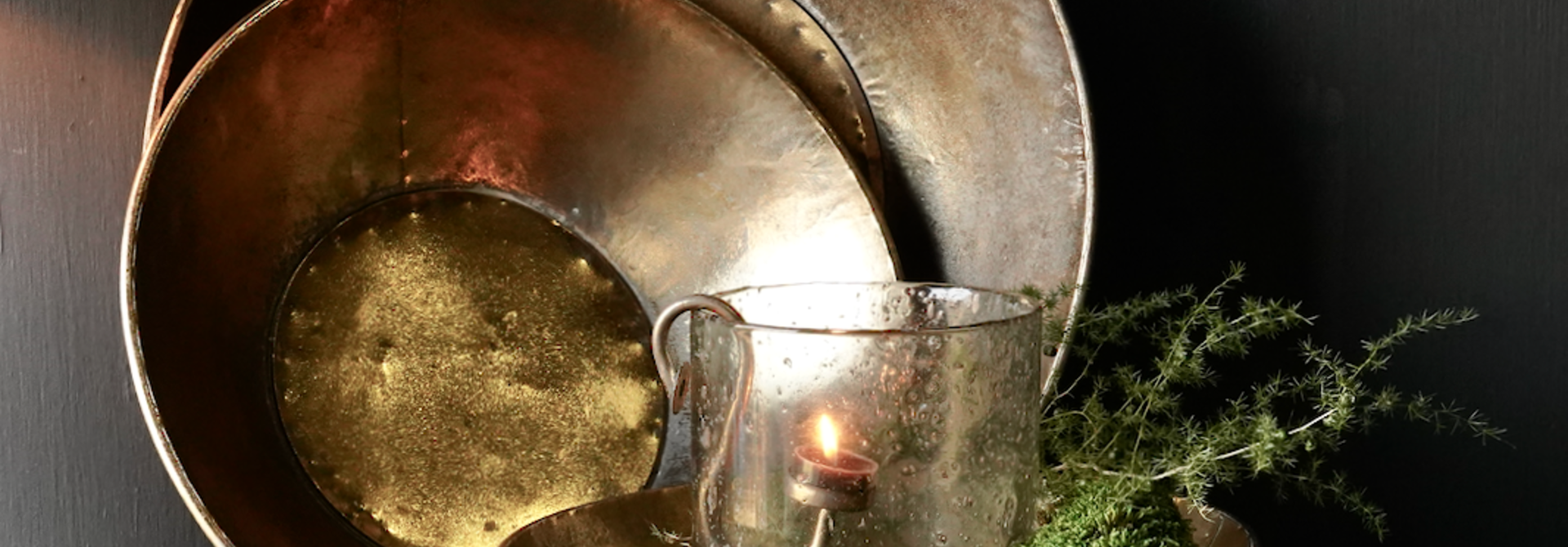 Gold / Bronze metal bowls