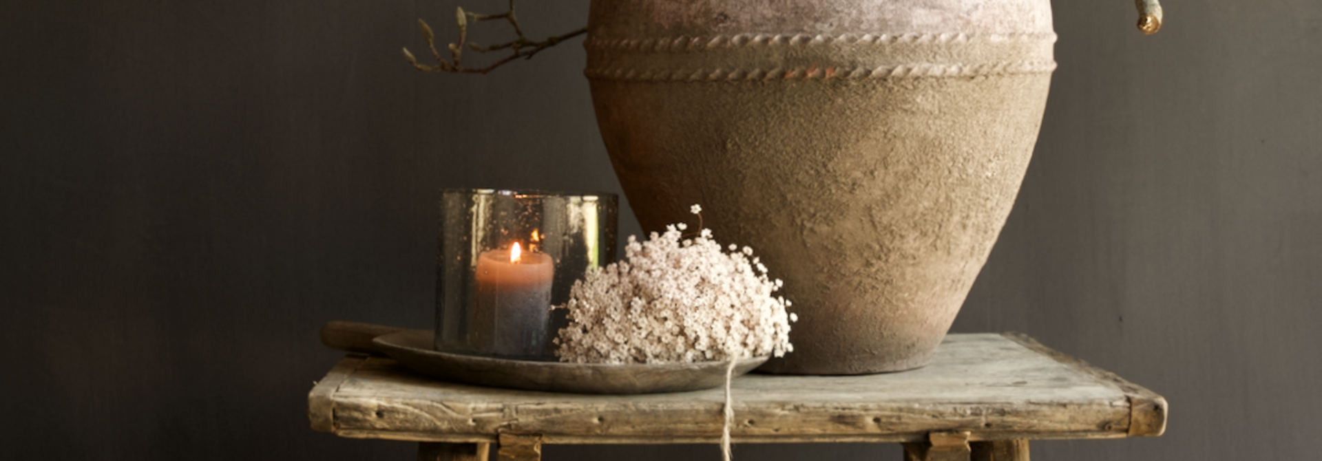 Oud Authentiek houten Salon/bijzet Tafeltje vierkant Uniek item -
