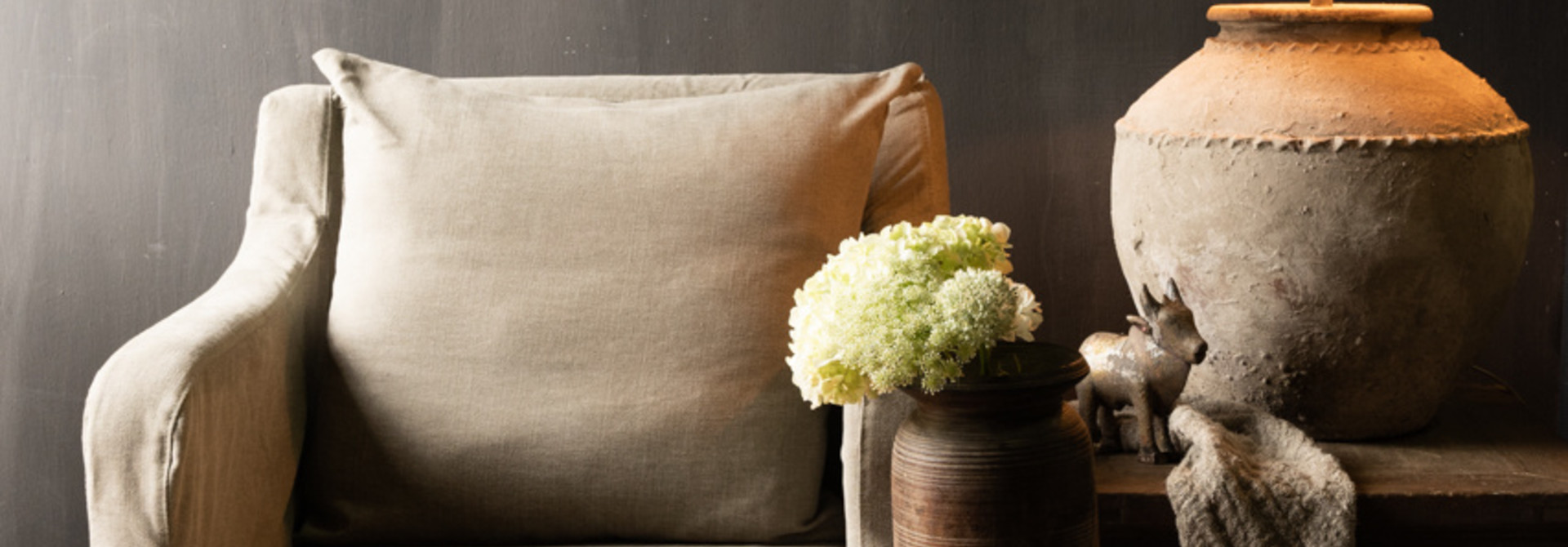 set a twee Fauteuils Stoer