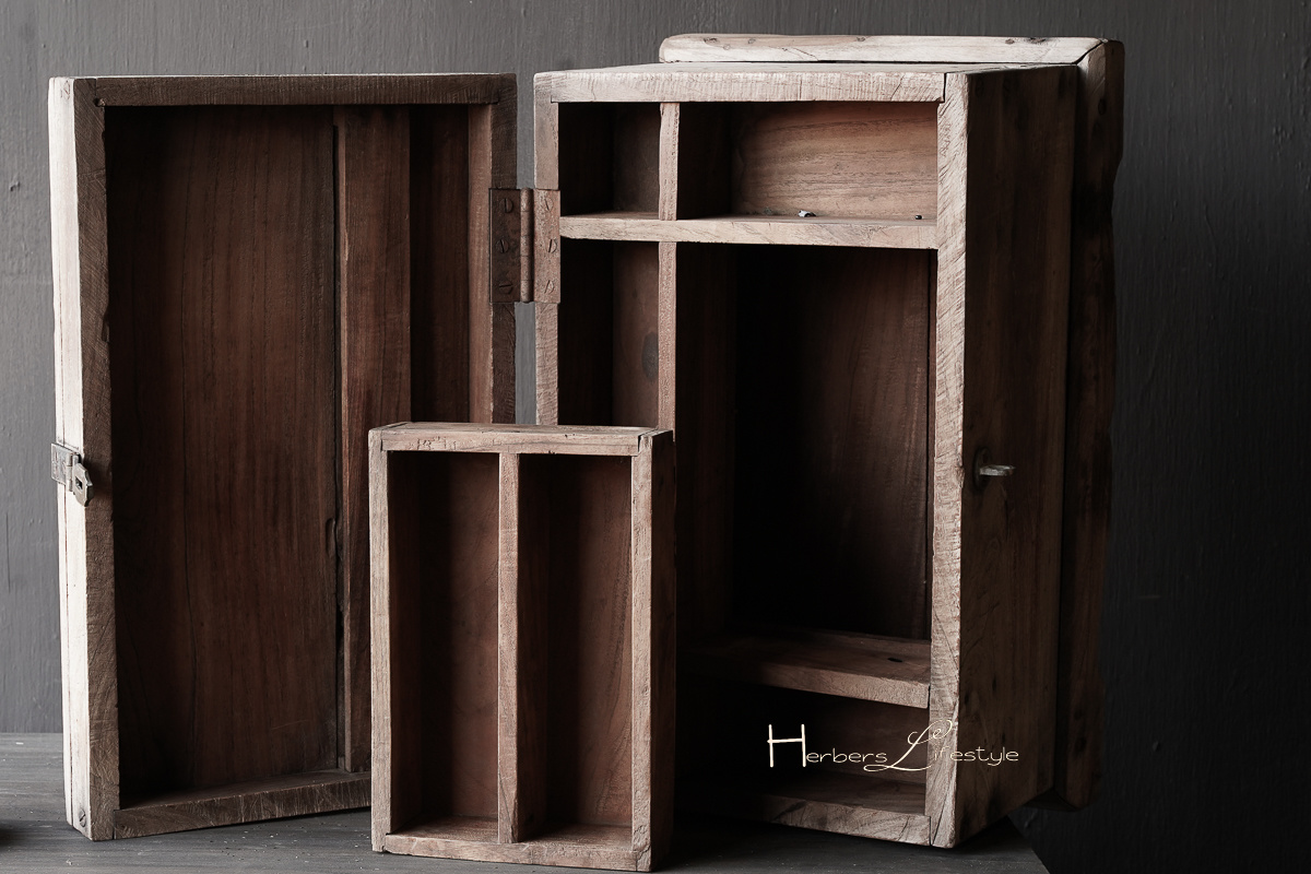 Oud Authentieke houten kistje-8