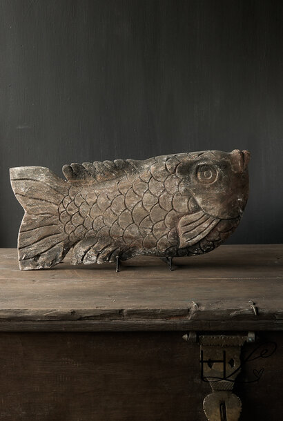 Einzigartiger handgefertigter Holzfisch