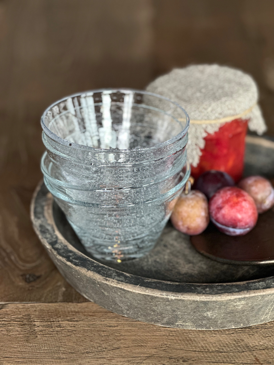 Helder glazen kommetje met bubbles-1