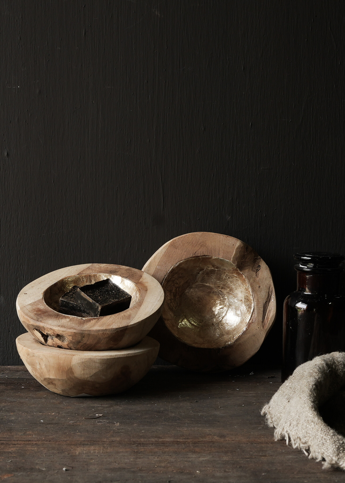 Teak wooden bowl with mother of pearl interior -  HerbersLifeHerbersLifestylestyle