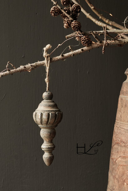 Holzornament / Spule