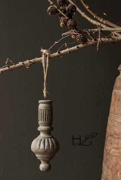 Wooden Ornament / Mud Spool