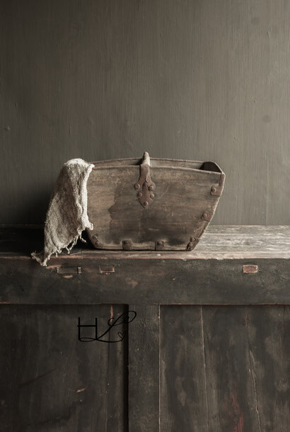 Beautiful original used old wooden sowing/rice box