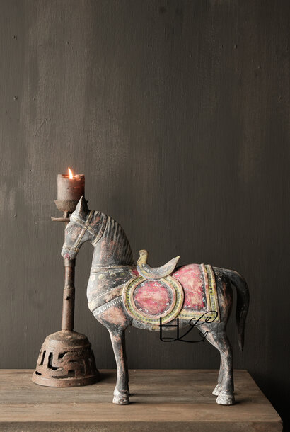 Uniek Authentiek gekleurd houten paard