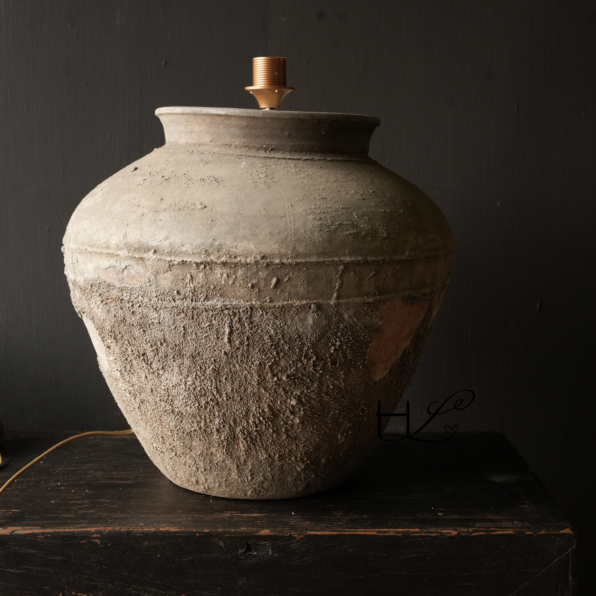 Kruiklamp van oude Authentieke Waterpot-5