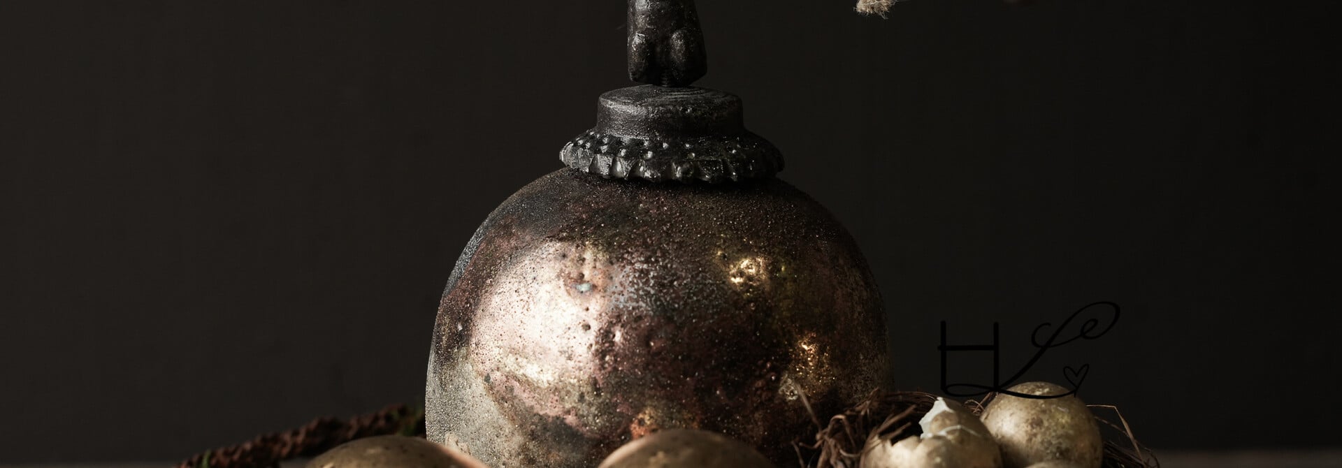Easter Decorations | Atmospheric Easter Accessories