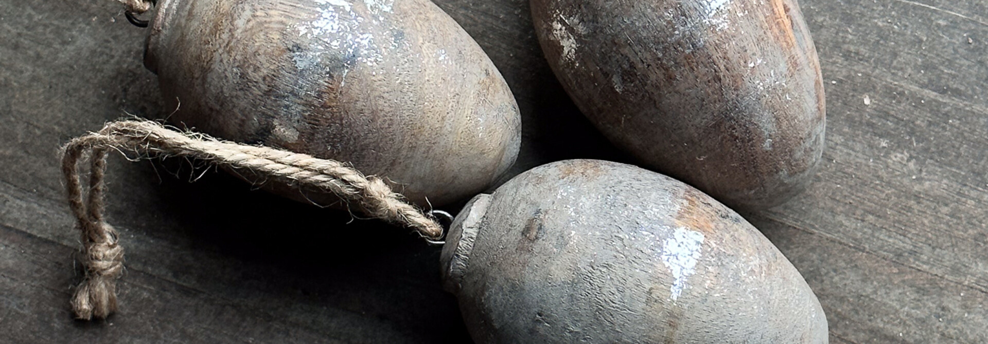 Wooden egg eggs