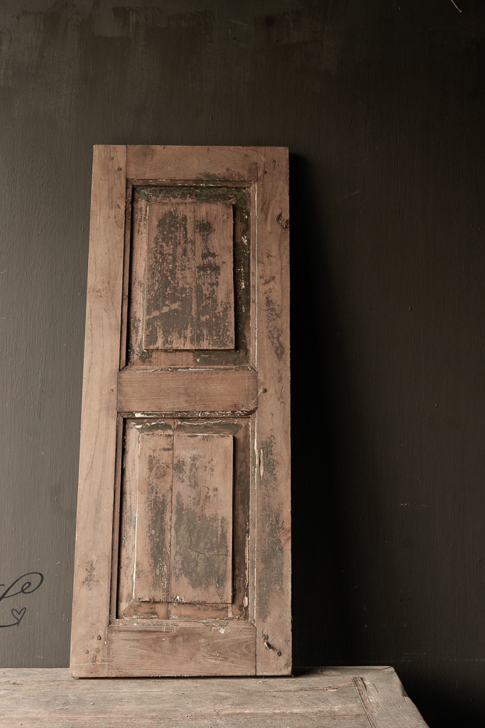 Alter indischer hölzerner Fensterladen-2