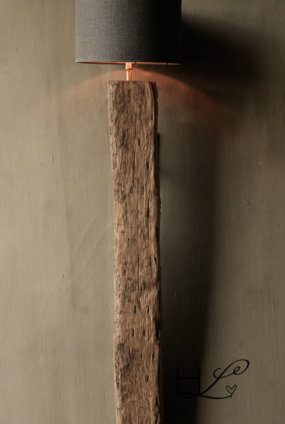 Beautifully sturdy old wooden old beam wall lamp