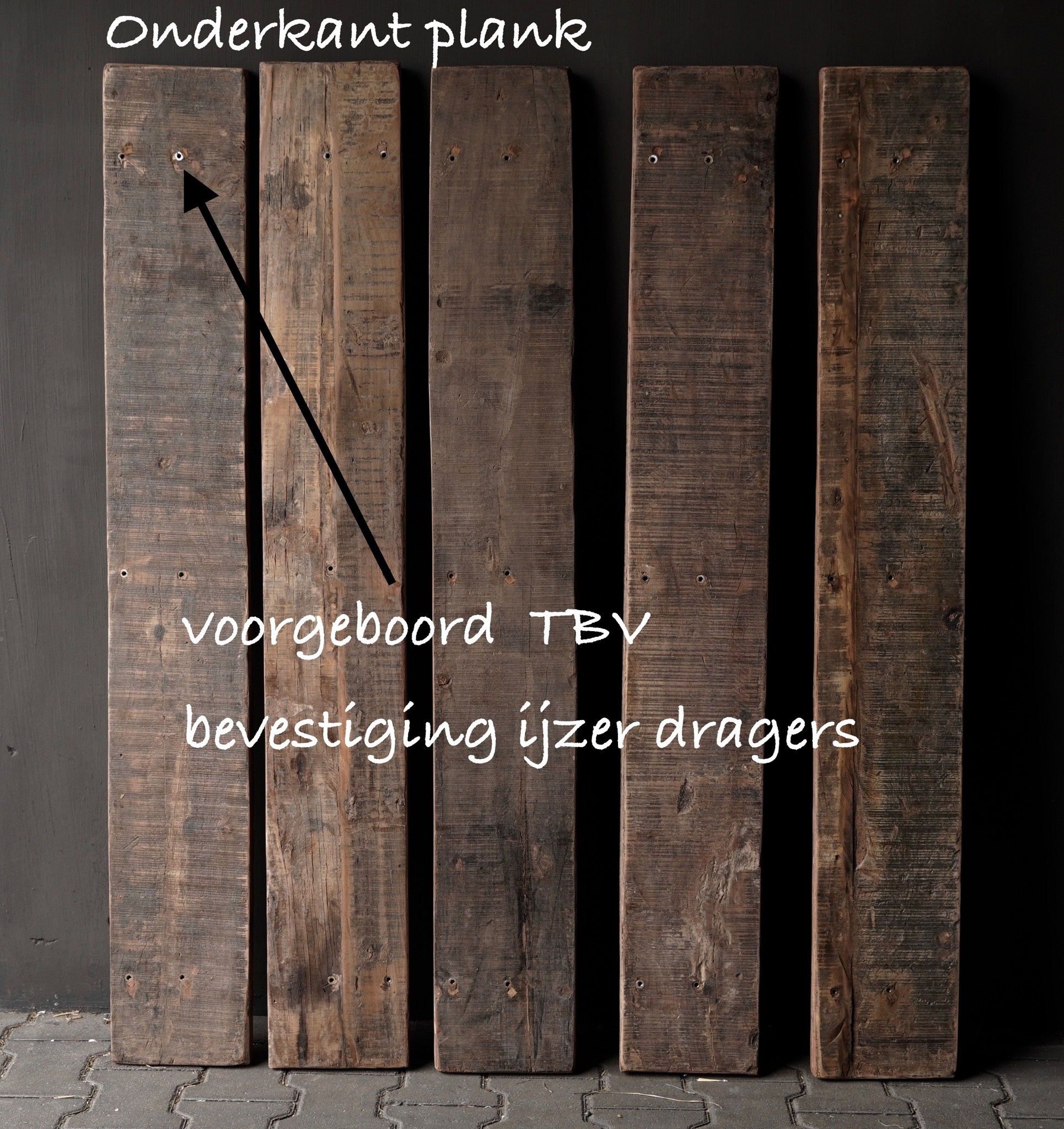 Altes Wandregal / Wandregal aus Treibholz mit Eisenstützen-4