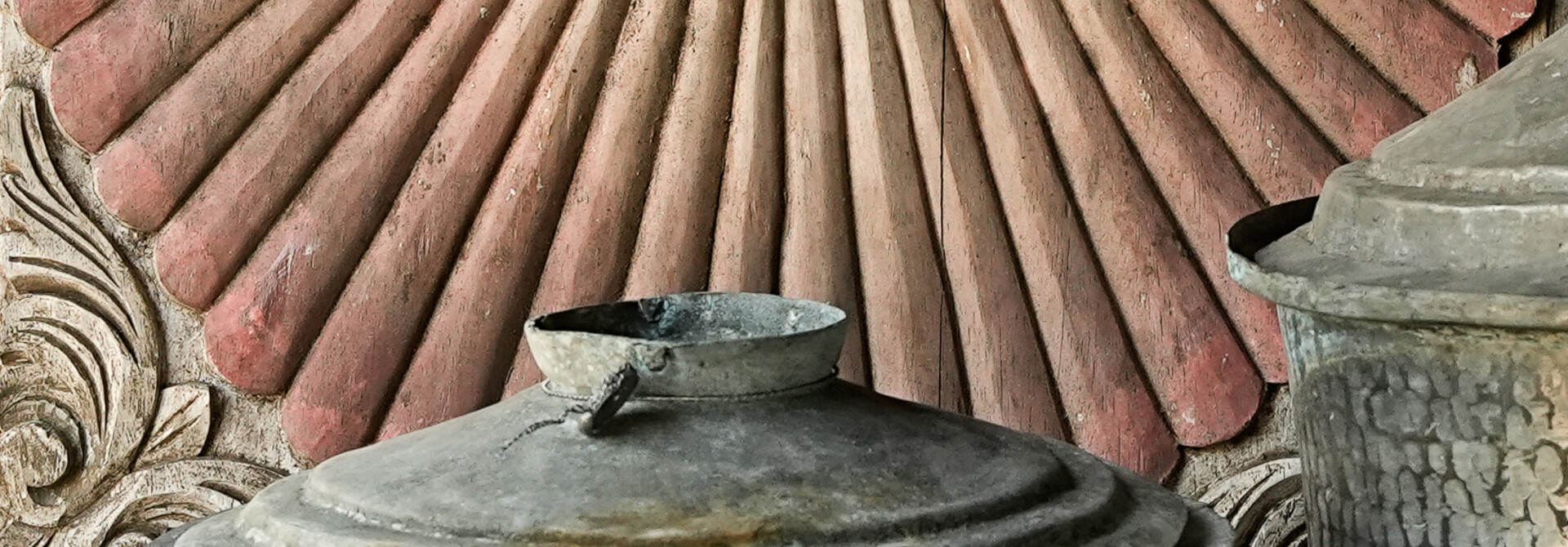 Antique zinc/copper bowl with lid