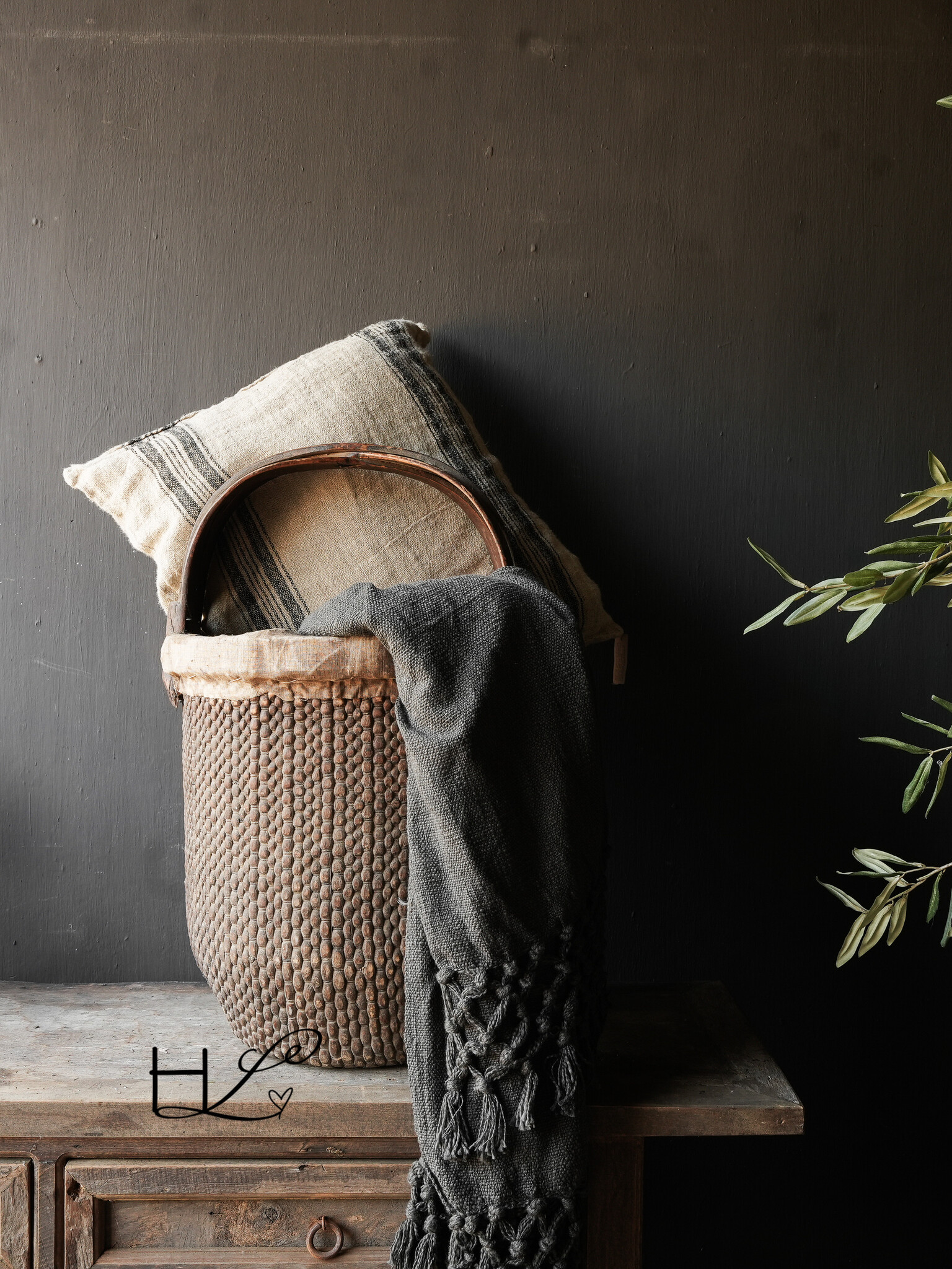 Oude Authentieke Wicker mand-1