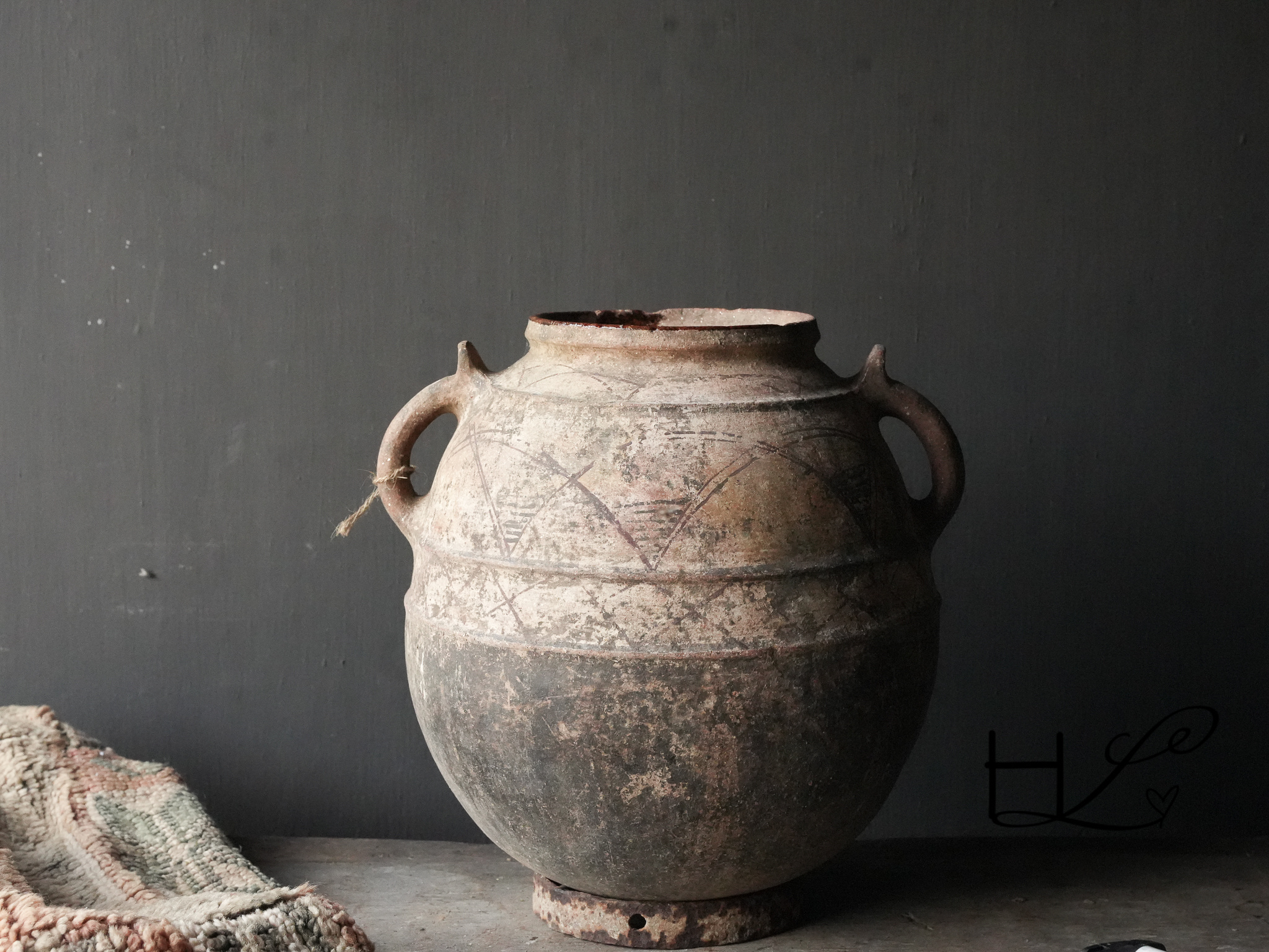 Wunderschön einzigartiger antiker Berbertopf aus Steingut-6