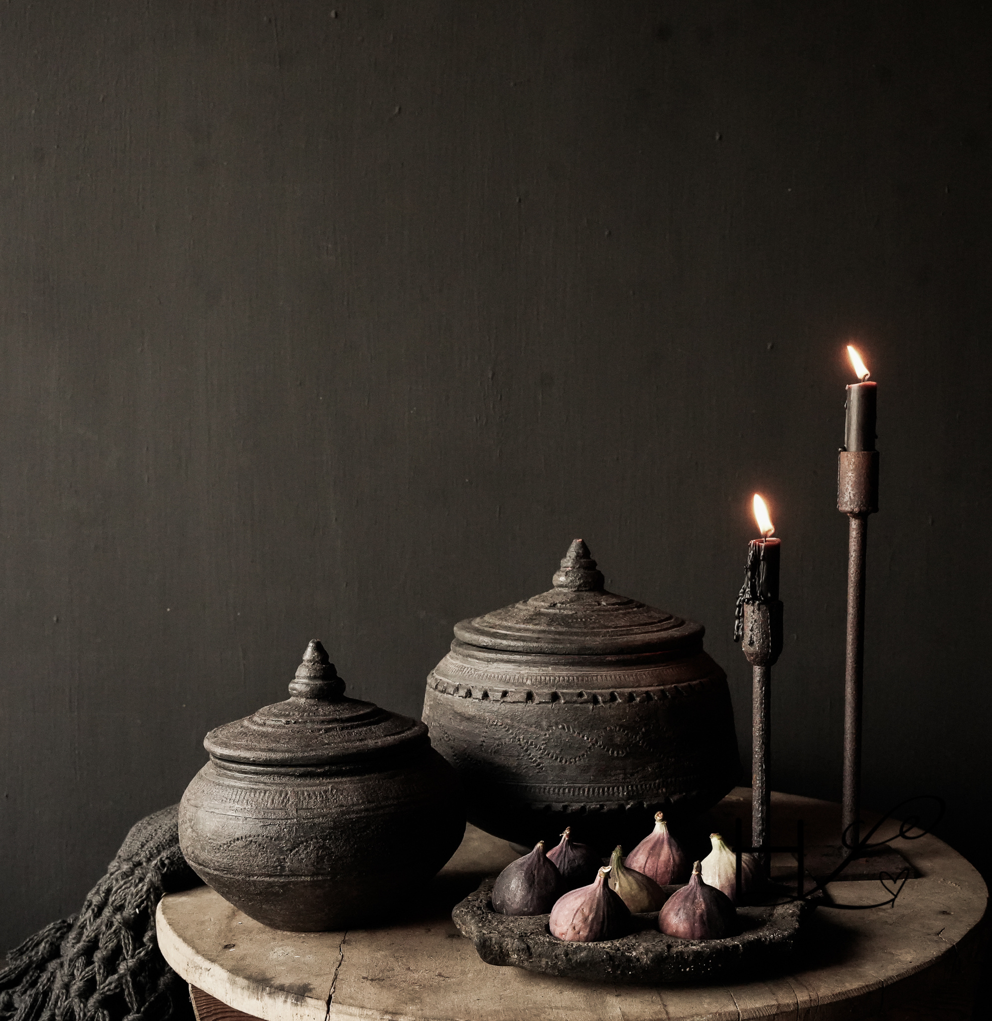 Earthenware jar with lid handmade-3