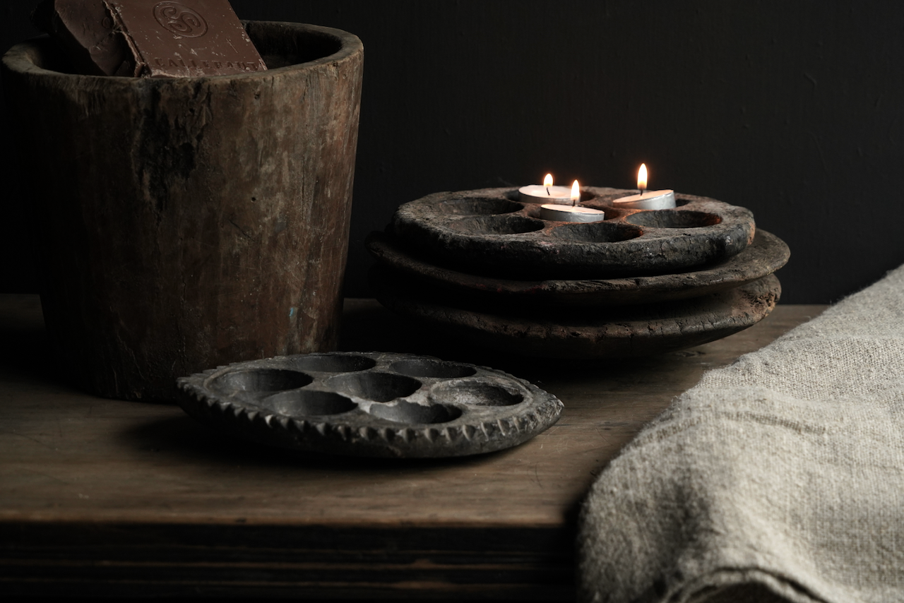 Alter indischer Takoyaki-Poffertjes-Teller aus Stein-4