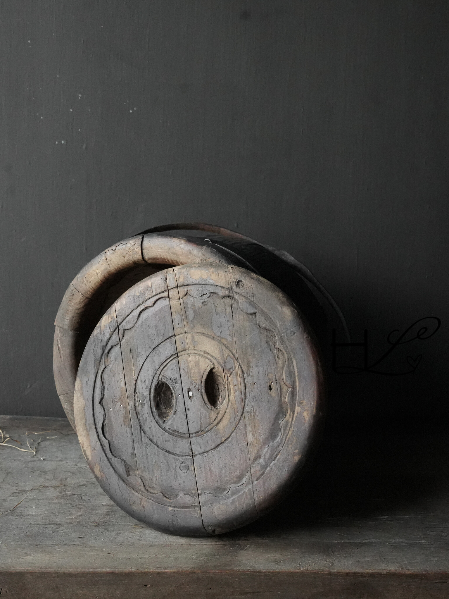 Authentischer alter Holzeimer mit Deckel-7