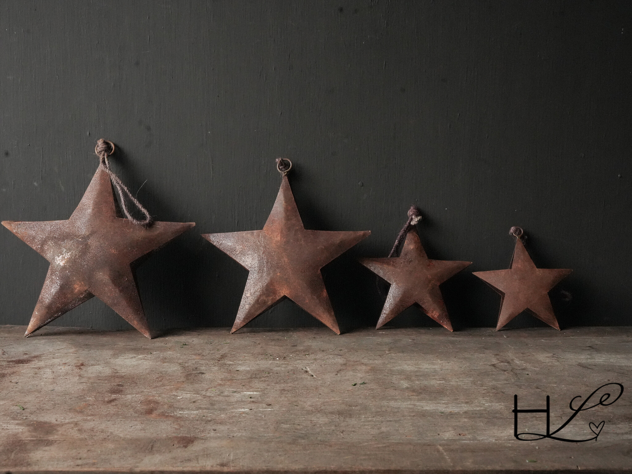 Beautiful rusty iron hanging star-2
