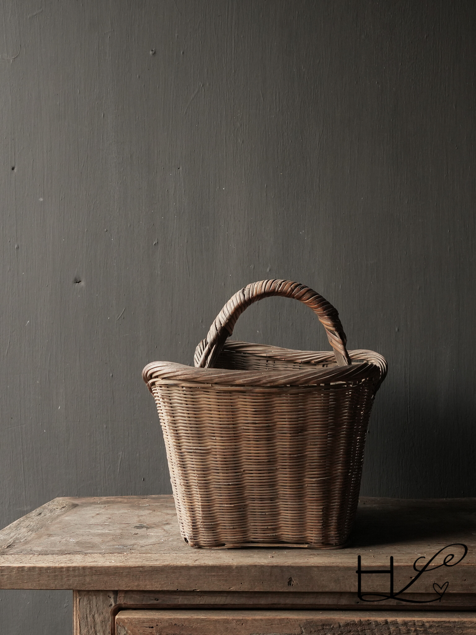 Authentic Indian wicker basket-2