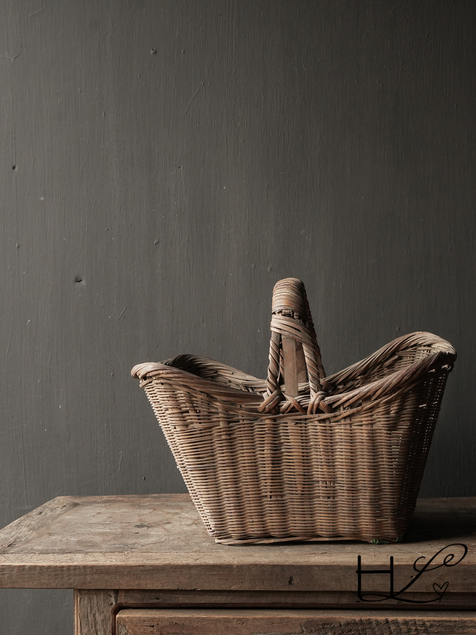 Authentic Indian wicker basket-5