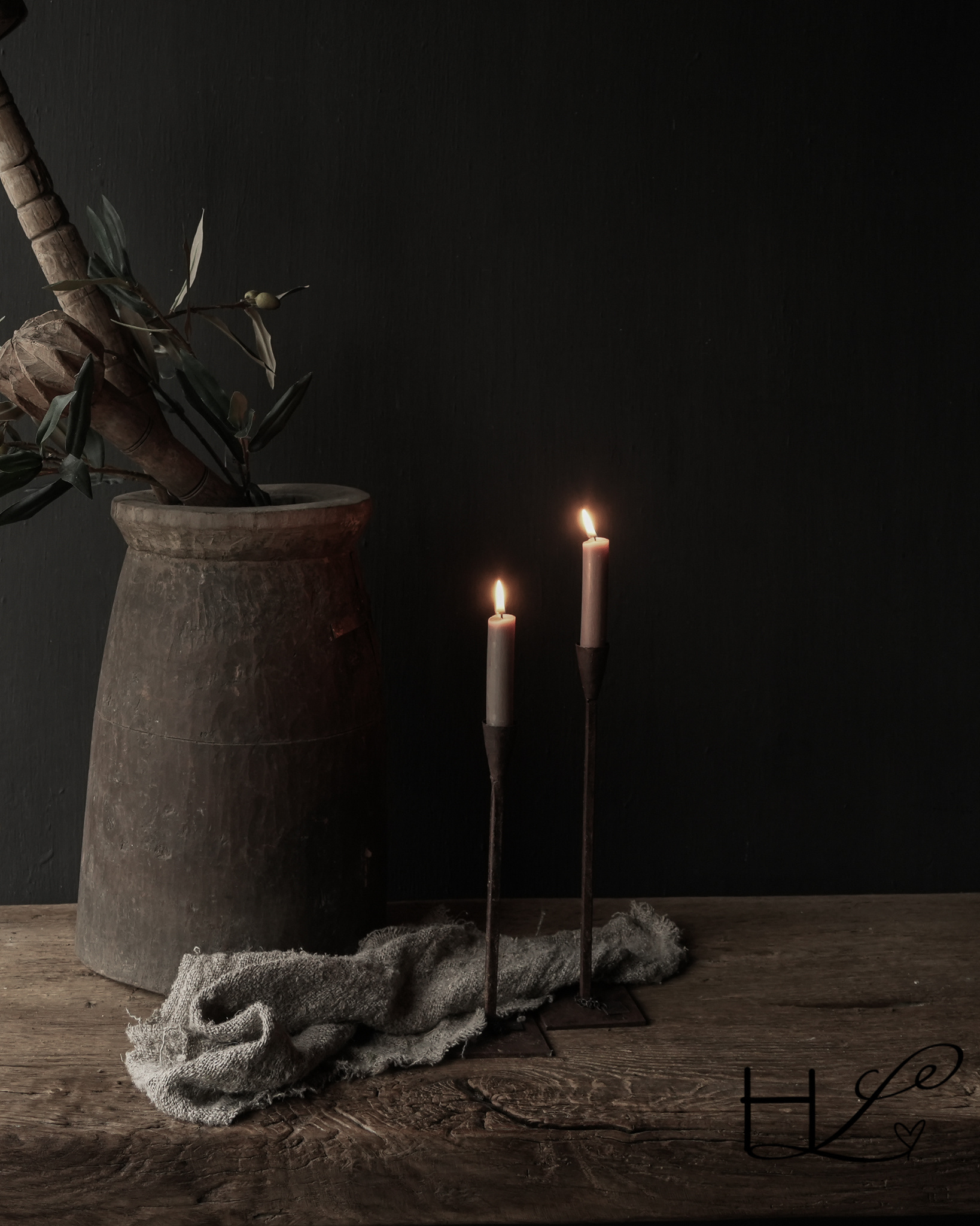 Alter hölzerner nepalesischer Wabi-Sabi-Krug-1