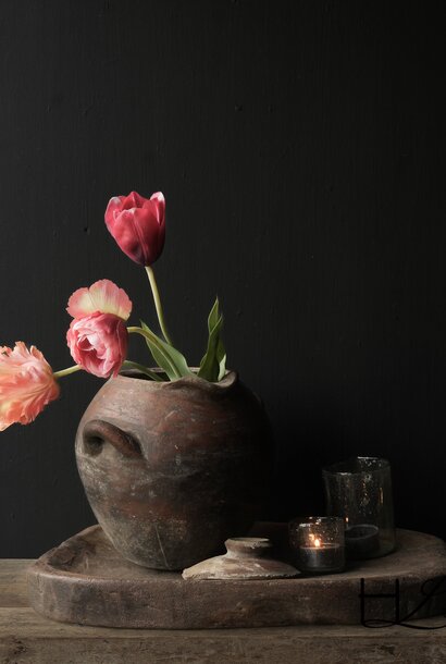 Wunderschönes einzigartiges antikes Berbergefäß mit Deckel