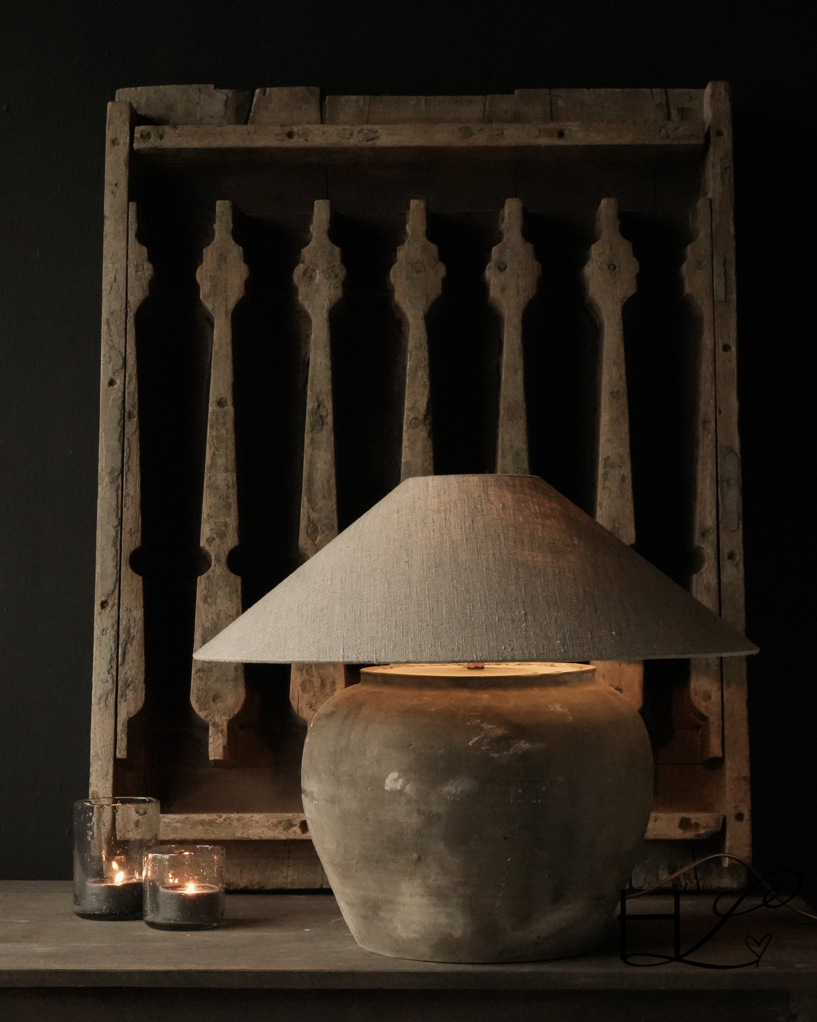 Kruiklamp van oude Authentieke Waterpot-1