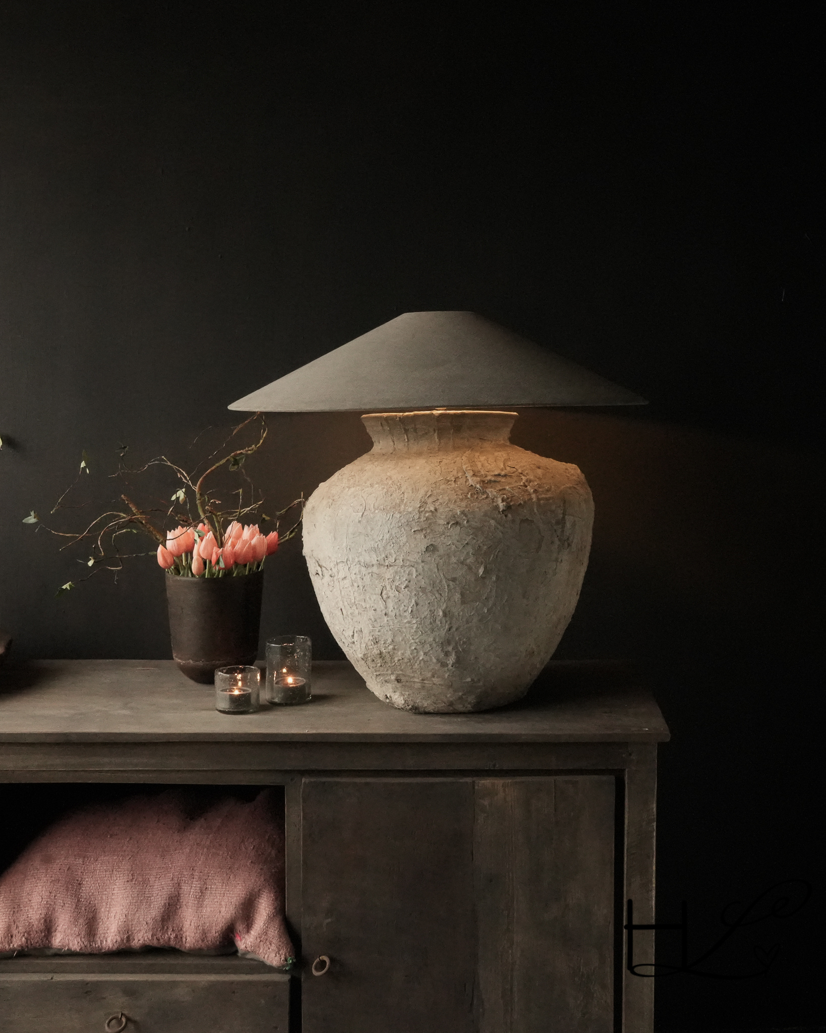 Kruiklamp van oude Authentieke Waterpot-1