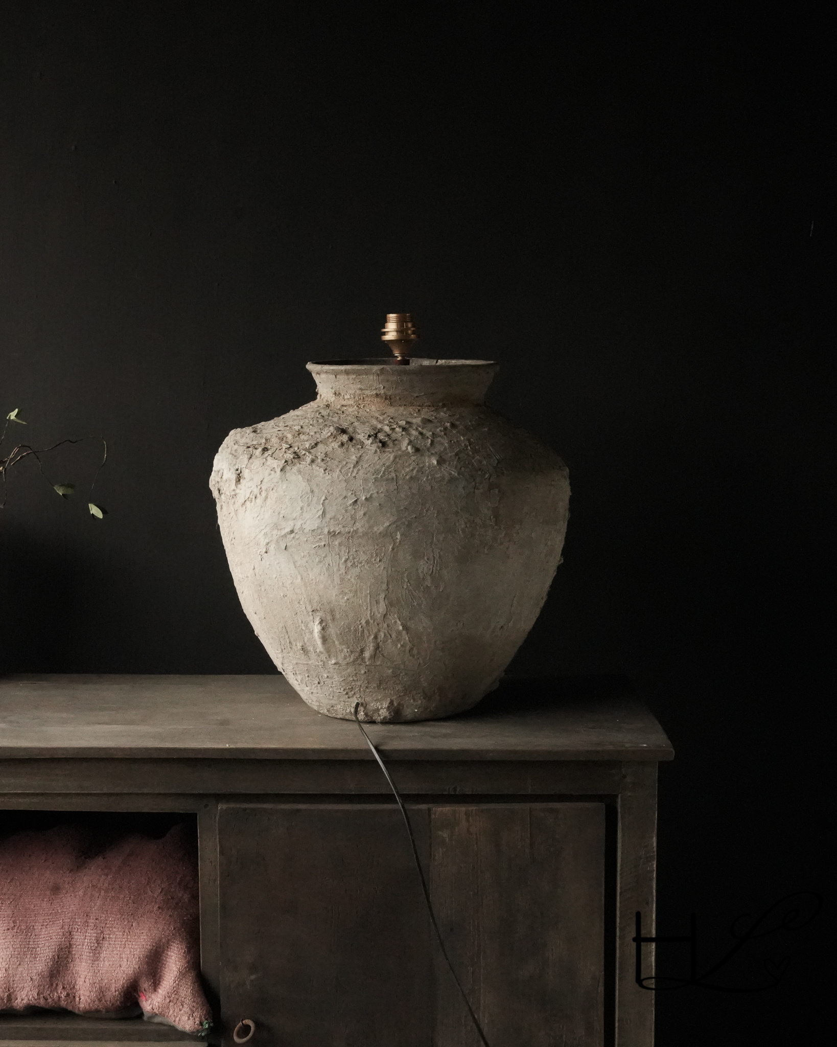 Kruiklamp van oude Authentieke Waterpot-5