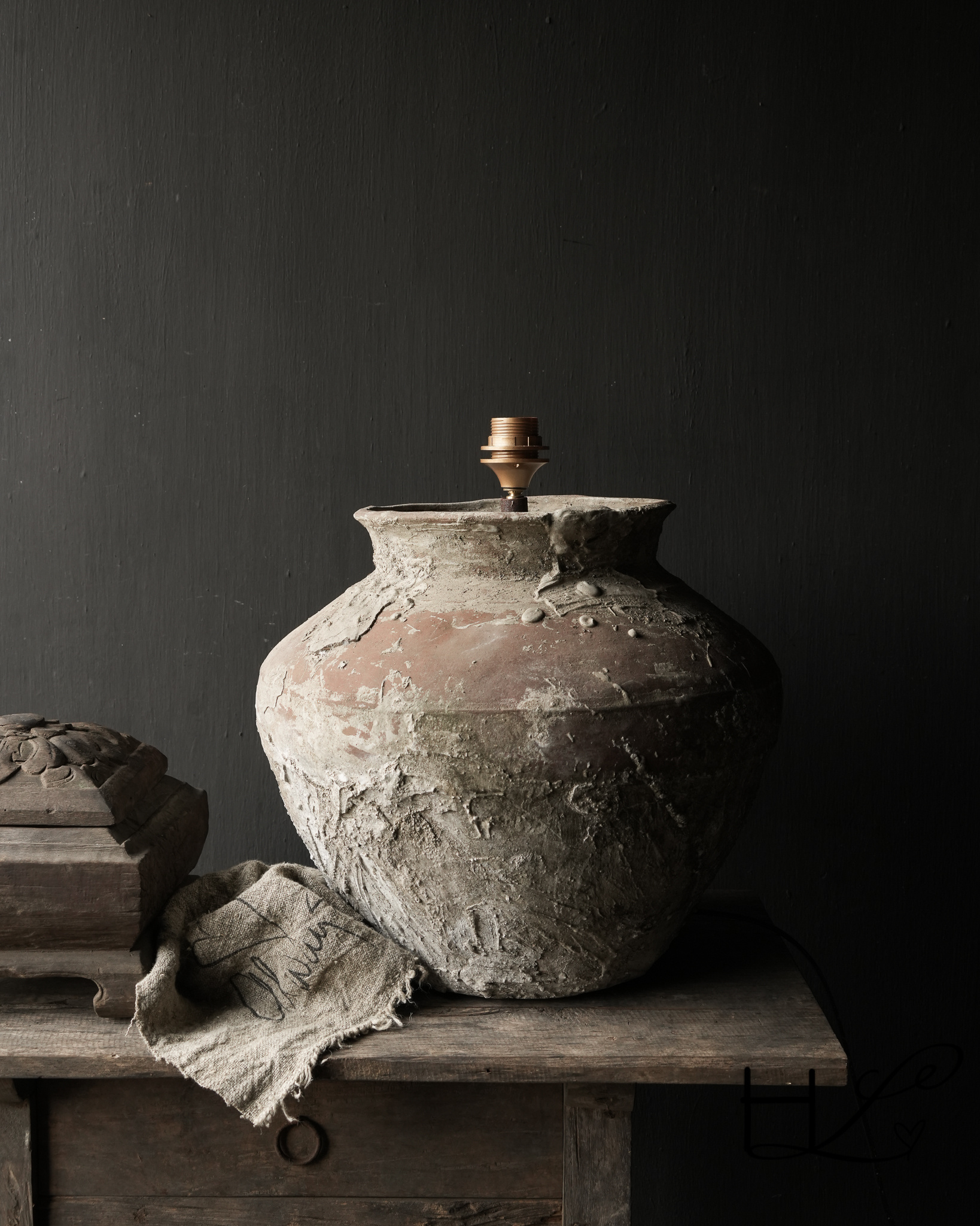 Kruiklamp van oude Authentieke Waterpot-4