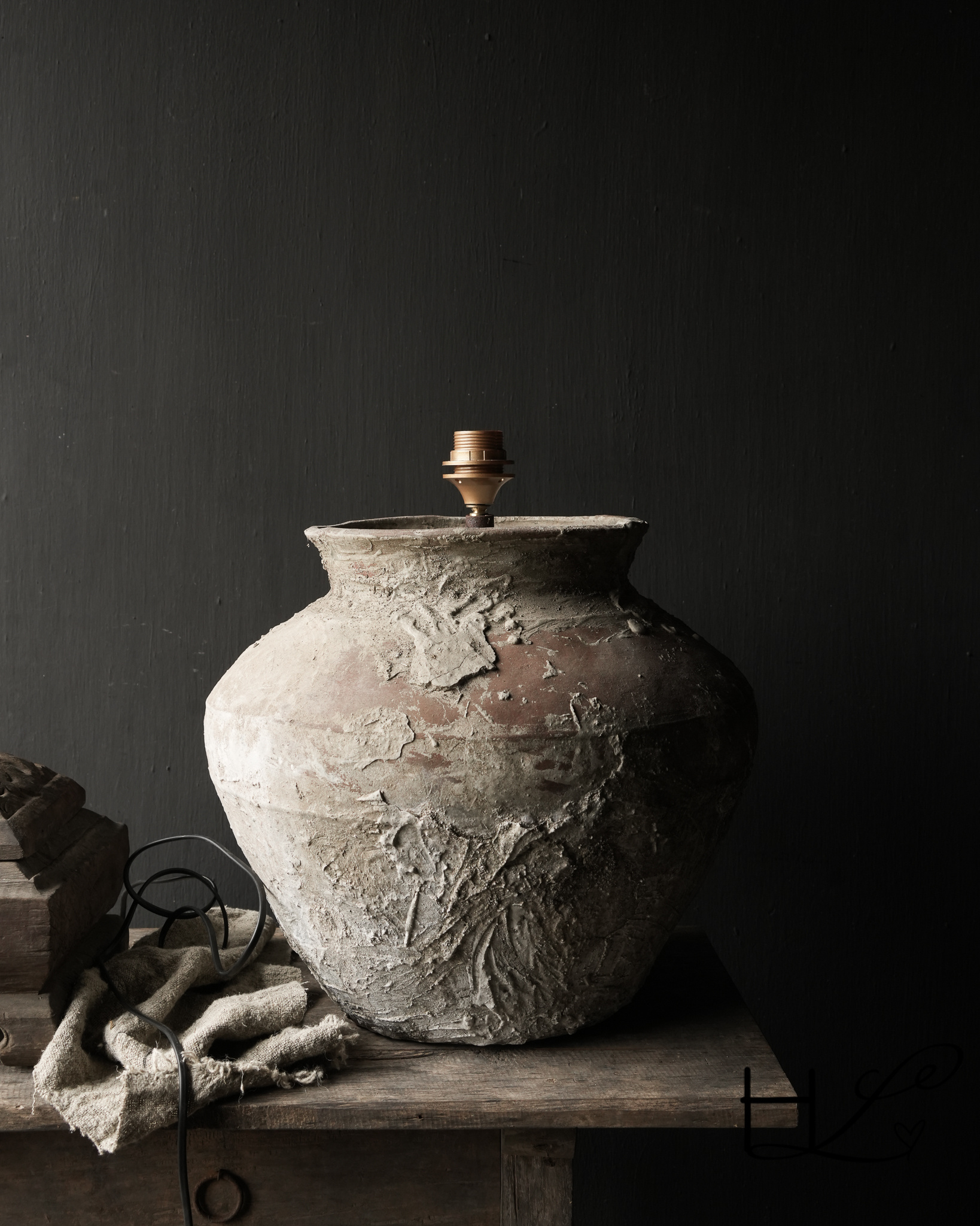 Kruiklamp van oude Authentieke Waterpot-5