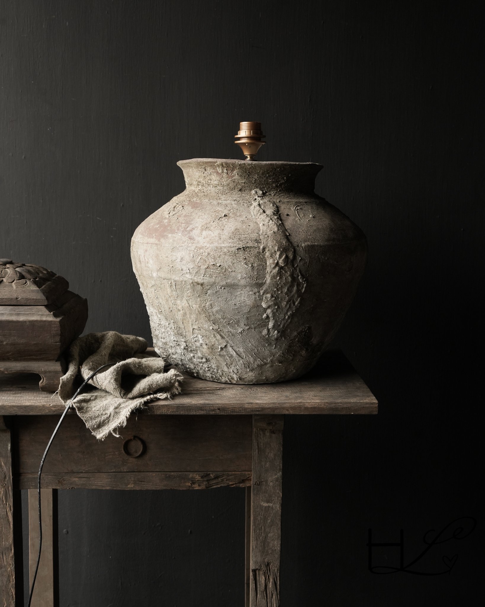 Kruiklamp van oude Authentieke Waterpot-6