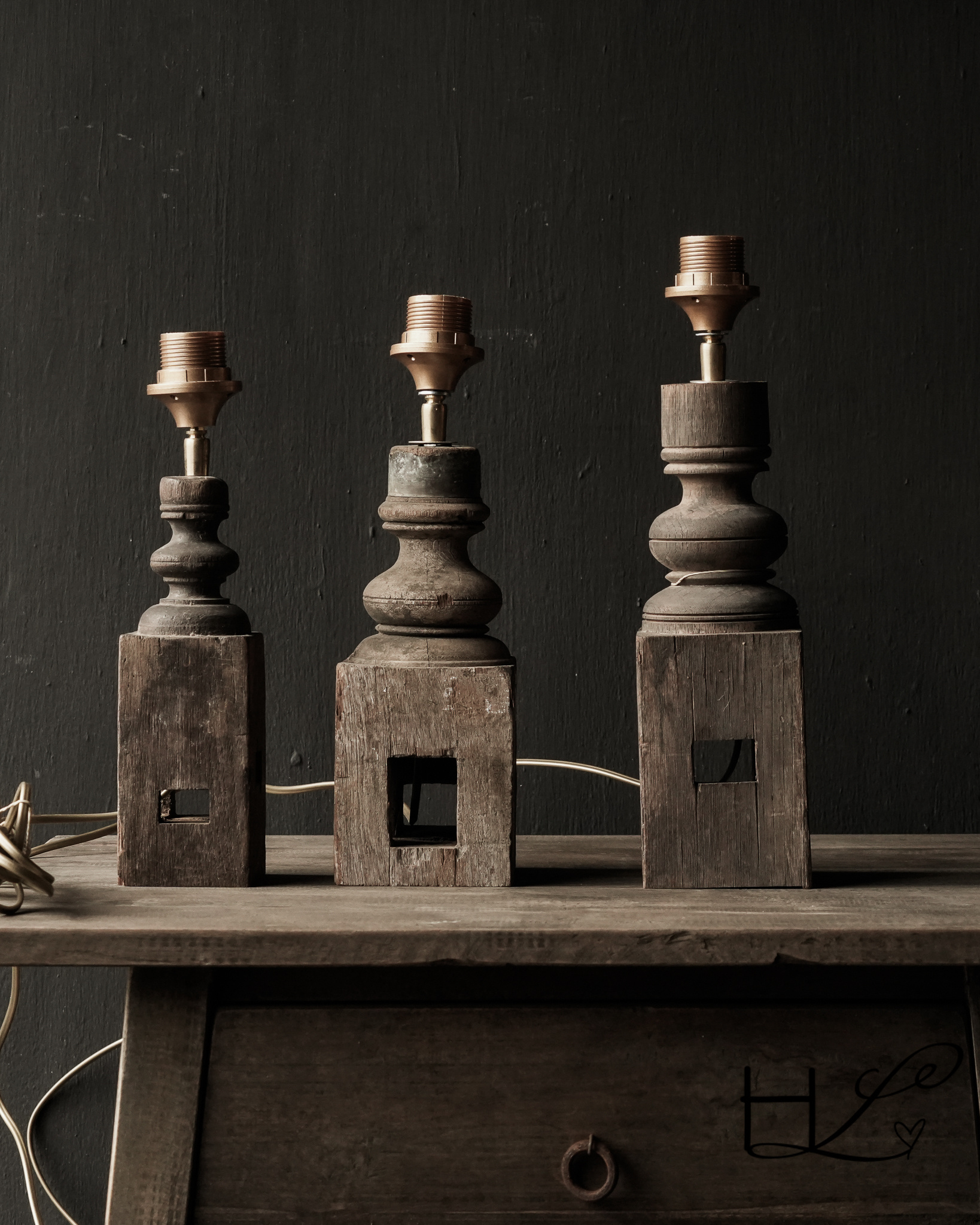 Süße kleine Balusterlampe aus Holz-8