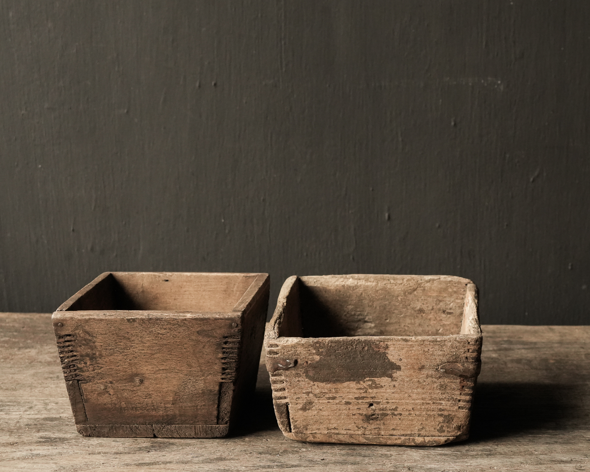 Uniek Antiek oud houten bakje-4