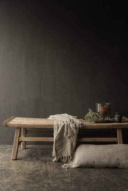 schöner Couchtisch aus altem Ulmenholz