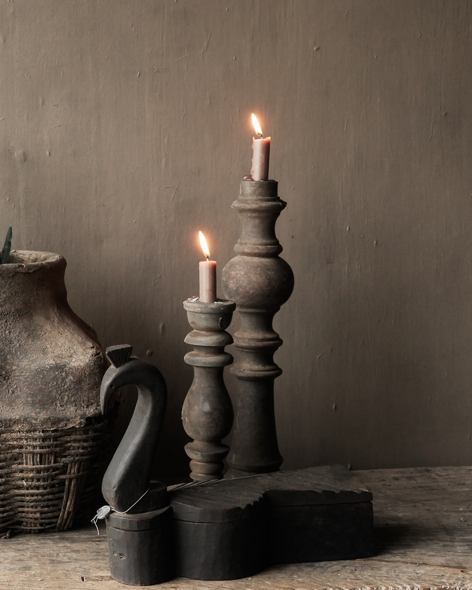 Old Nepalese wooden spice box Duck HOFFZ-1