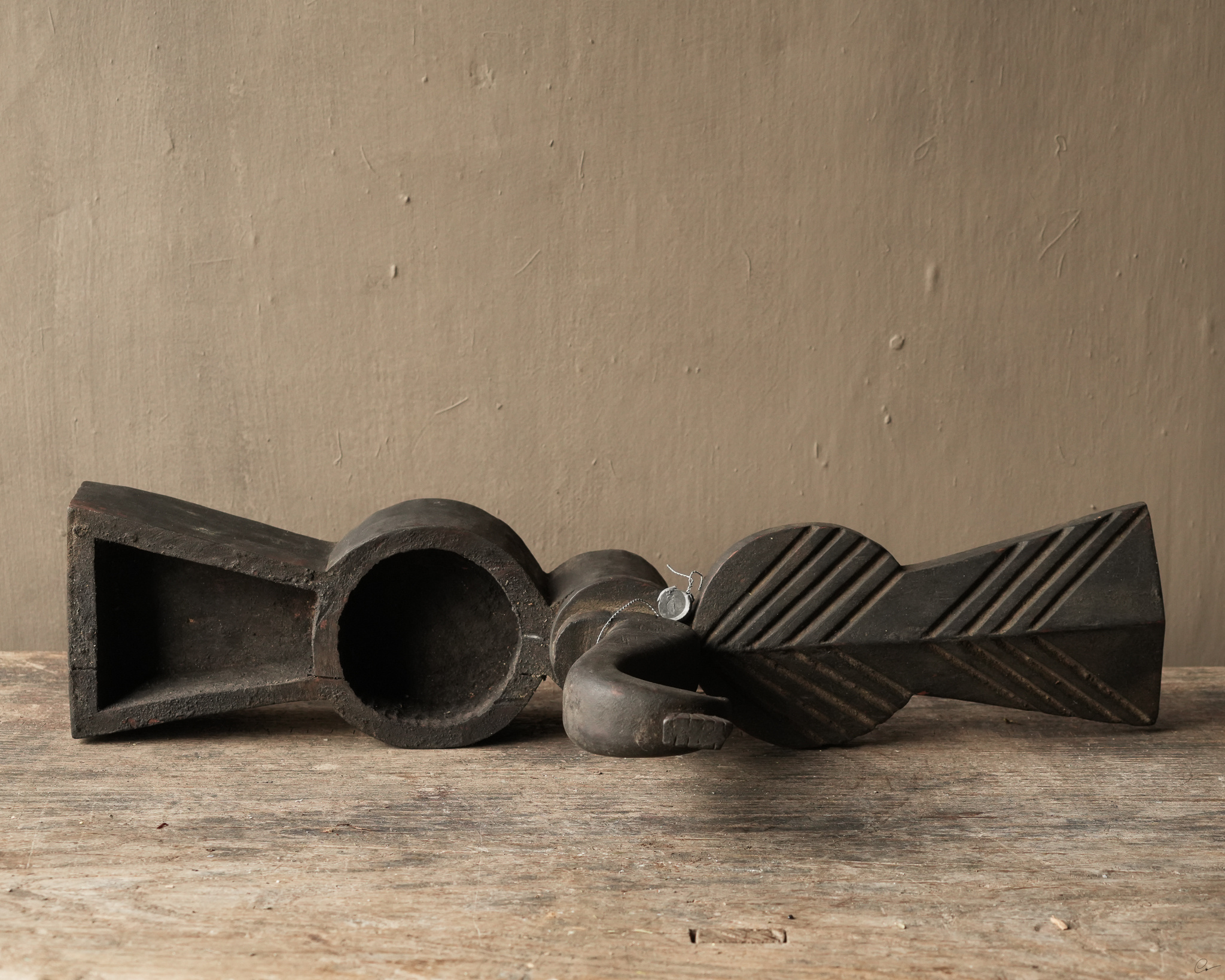 Old Nepalese wooden spice box Duck HOFFZ-6