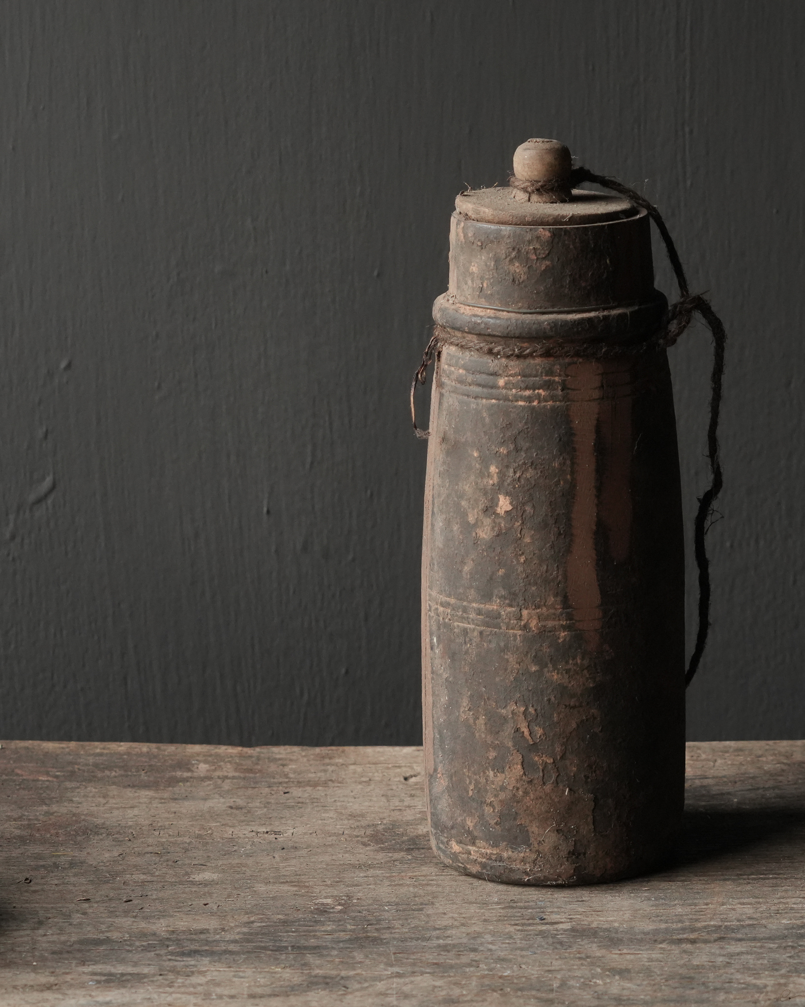 Originele Oude houten Nepalees Kruikje /Potje met deksel-2