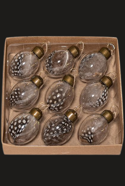 9 GLAZEN EIEREN 3X4.5CM MET VEERTJE