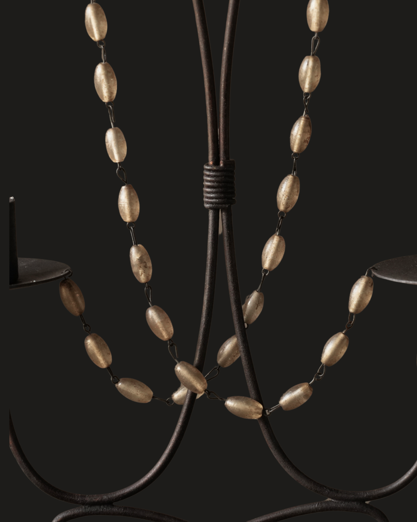 Prachtige bruin / zwart aluminium kandelaar met glazen kraaltjes-4