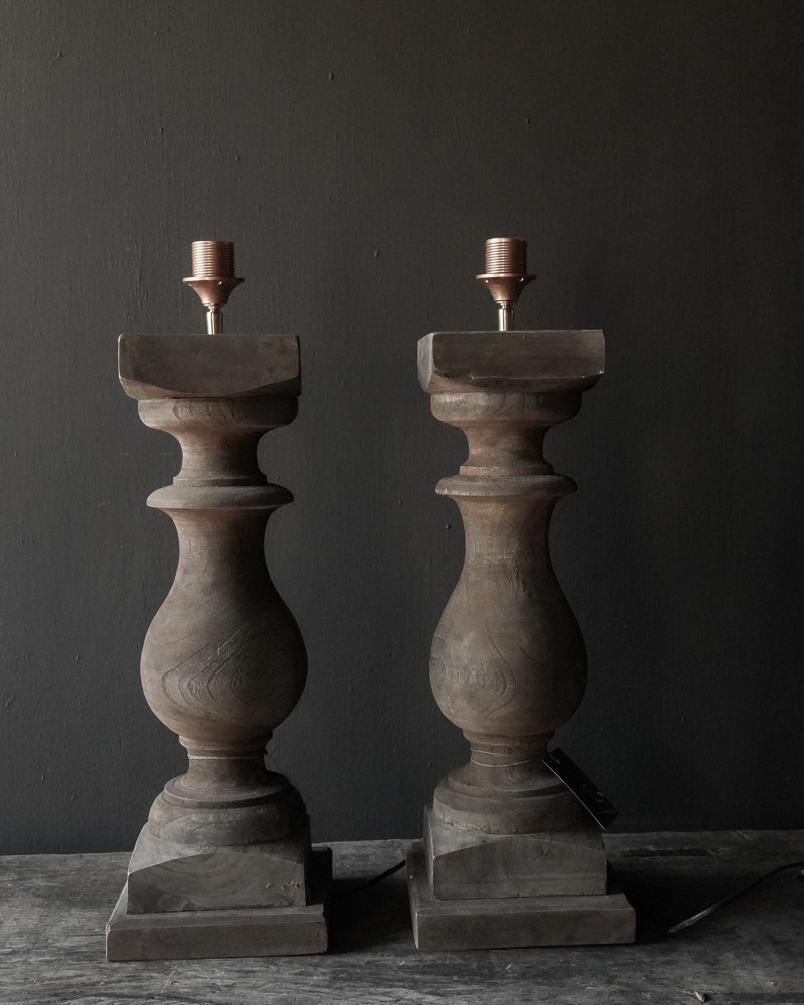 Beautiful Old Wooden Baluster lamp base-4