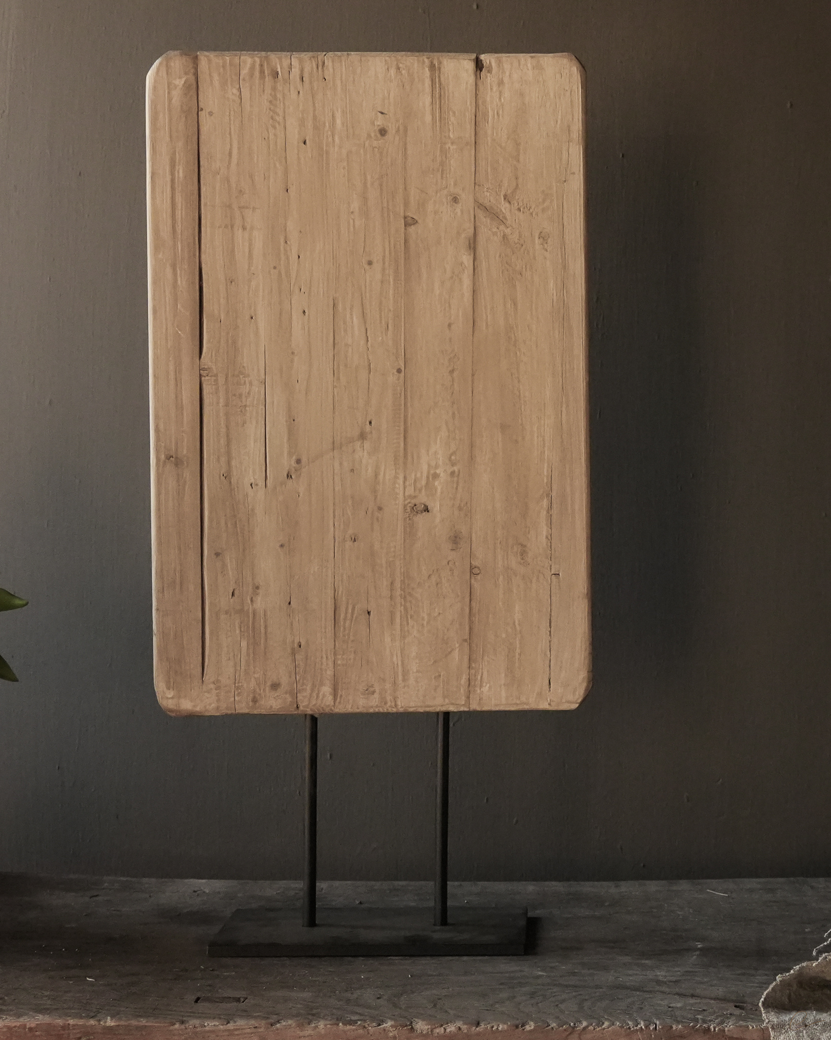 recht hoekig ornament / paneel op ijzeren voet-6