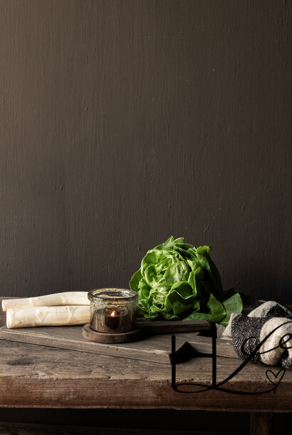 Altes hölzernes Steckbrett / Schneidebrett